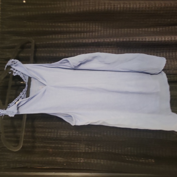 Top - Picture 2 of 2